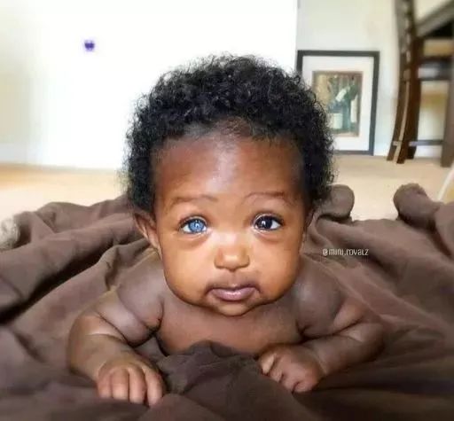 一批女孩，在海外排队等待死刑